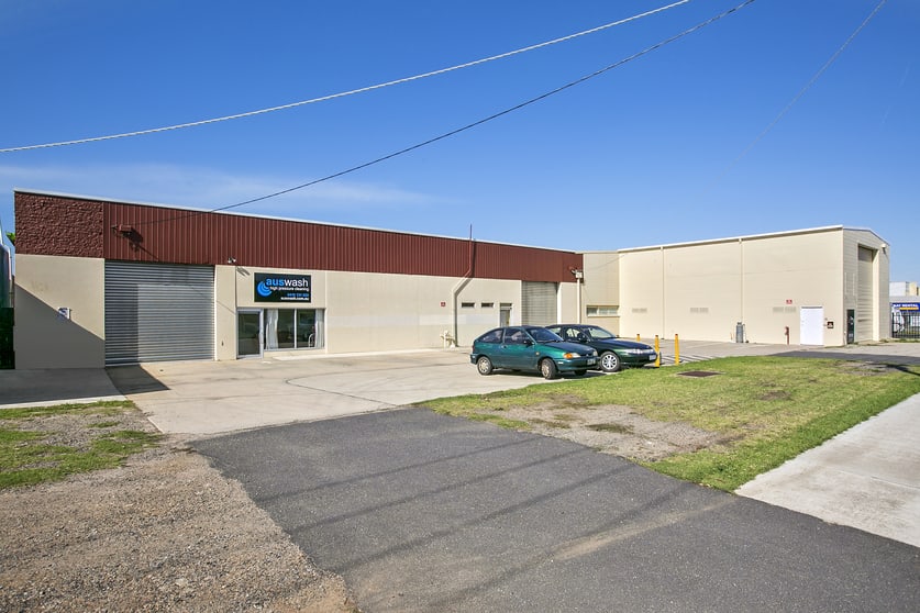 Click to view all images 2057 Frankston Flinders Road Hastings VIC 3915 - Image 3