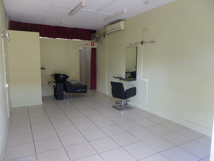 Click to view all images 4/13 King Street Caboolture QLD 4510 - Image 3