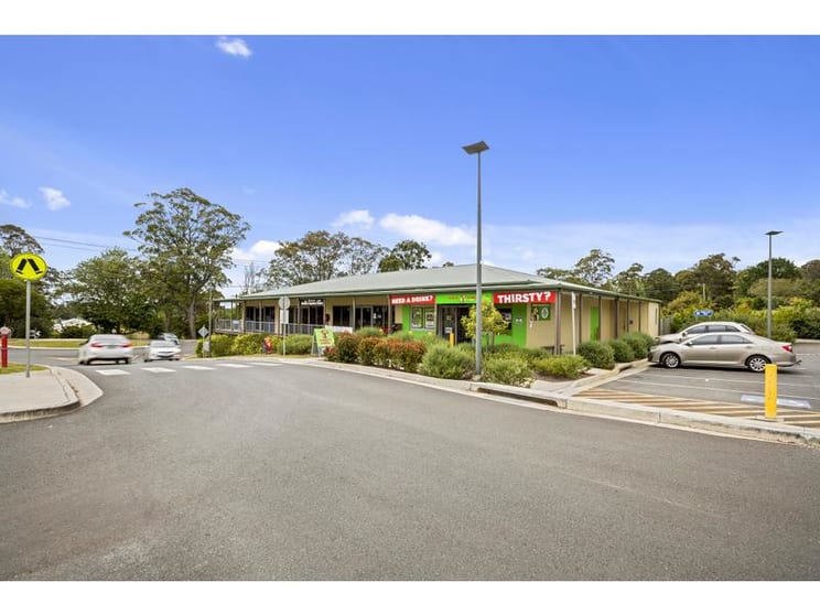 Click to view all images 17-27 Main Western Road Tamborine Mountain QLD 4272 - Image 2