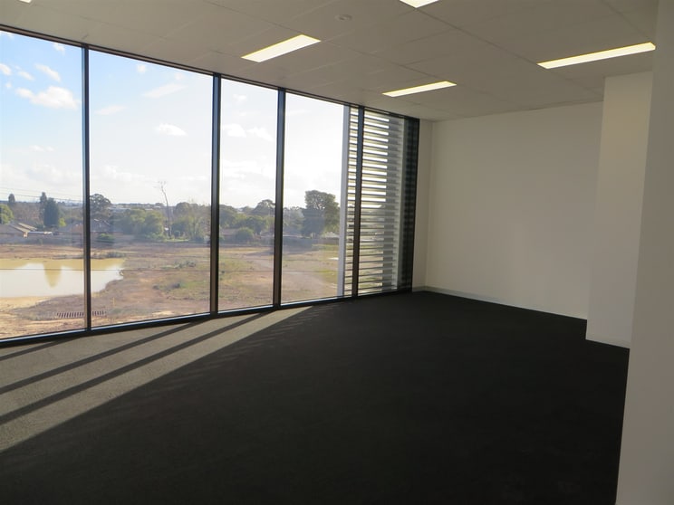Click to view all images 7/31-39 Norcal Road Nunawading VIC 3131 - Image 3