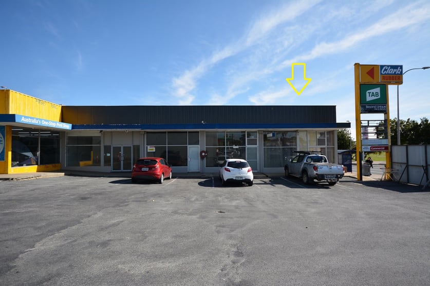 Click to view all images Shop 1, 122 Beach Road Christies Beach SA 5165 - Image 2
