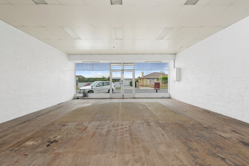 Click to view all images 50 Watsons Road Newcomb VIC 3219 - Image 1