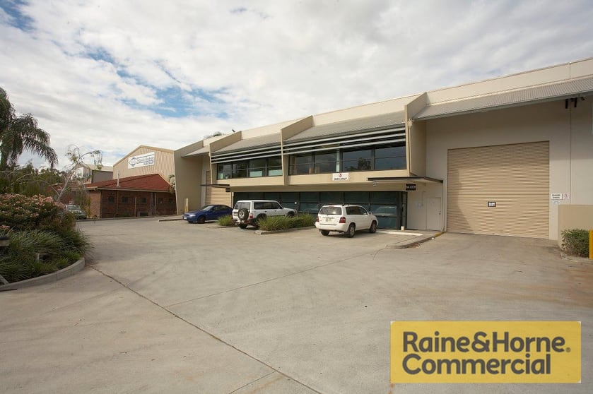 Click to view all images 4/308 Bradman Street Acacia Ridge QLD 4110 - Image 1