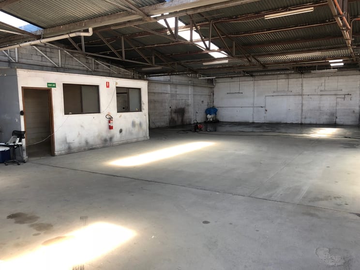 Click to view all images 2A Paringa Avenue Somerton Park SA 5044 - Image 3