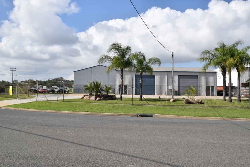 Click to view all images 3 Neil Street Clinton QLD 4680 - Image 1