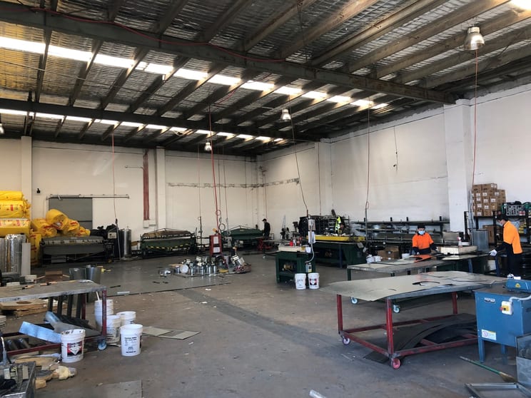Click to view all images Rear/37 Miles Street Mulgrave VIC 3170 - Image 2
