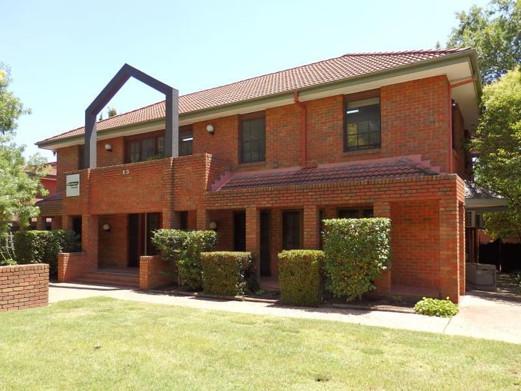 Click to view all images 15 Torrens Street Braddon ACT 2612 - Image 1
