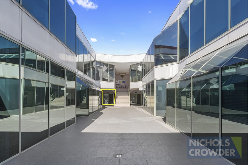 Click to view all images 4/214 Bay Street Brighton VIC 3186 - Image 2