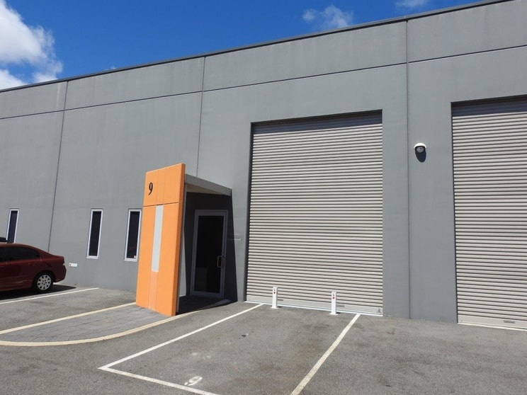 Click to view all images 9/11 Sainsbury Road O'connor WA 6163 - Image 3