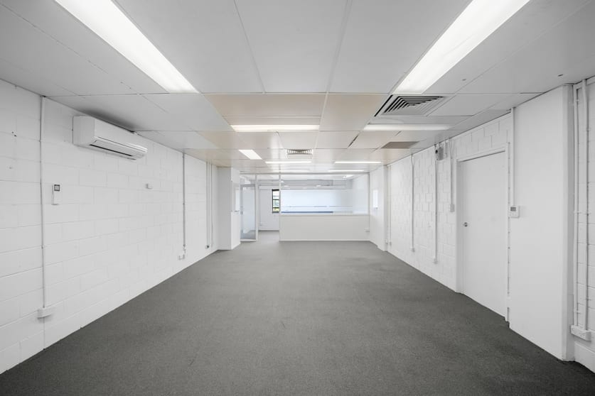 Click to view all images Suite 12 39 Price Street Nerang QLD 4211 - Image 1