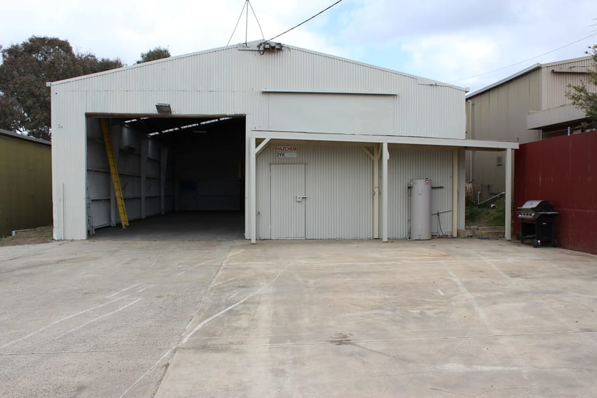 Click to view all images 20 Naughton Ave North Geelong VIC 3215 - Image 1