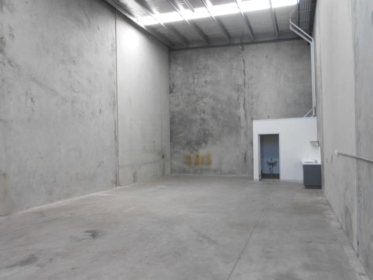 Click to view all images 24/82 Makland Drive Derrimut VIC 3026 - Image 2