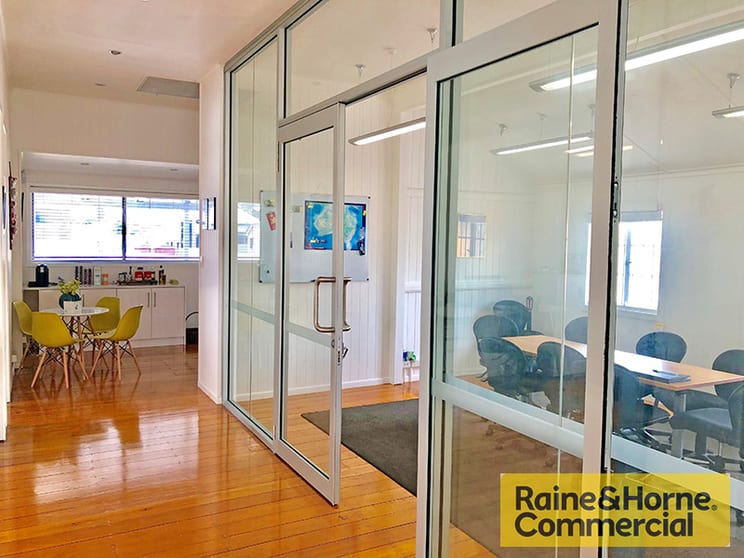 Click to view all images Sandgate Road Albion QLD 4010 - Image 2