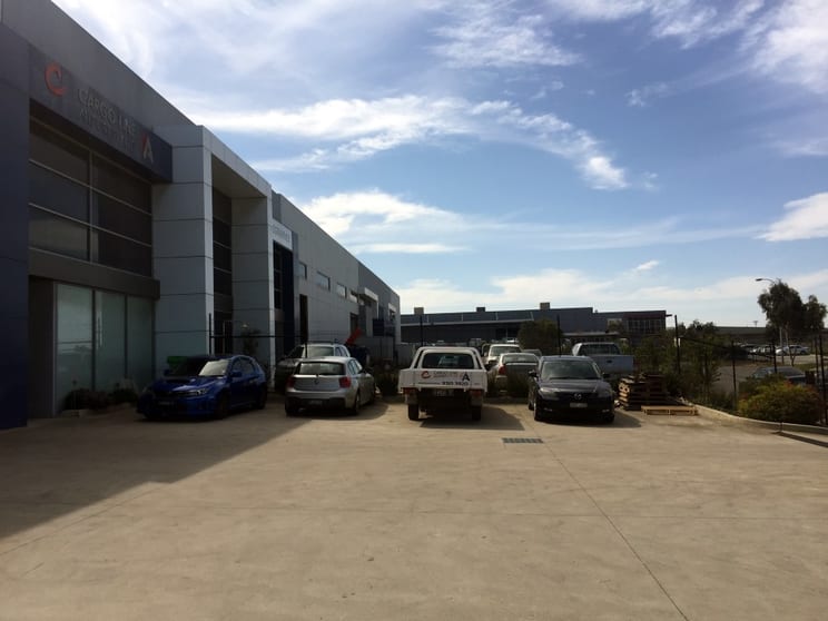 Click to view all images 2/51 Venture Drive Sunshine West VIC 3020 - Image 3