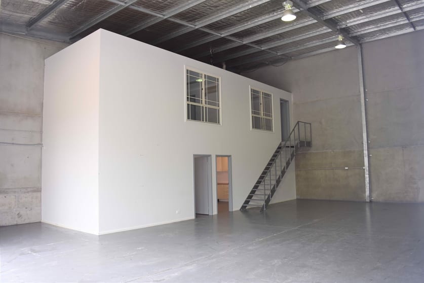 Click to view all images Unit 3, 39 Glenwood Drive Thornton NSW 2322 - Image 2