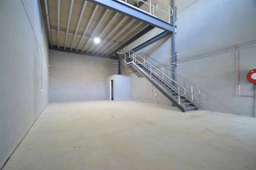 Click to view all images Unit 6/9 Templar Place Bennetts Green NSW 2290 - Image 2