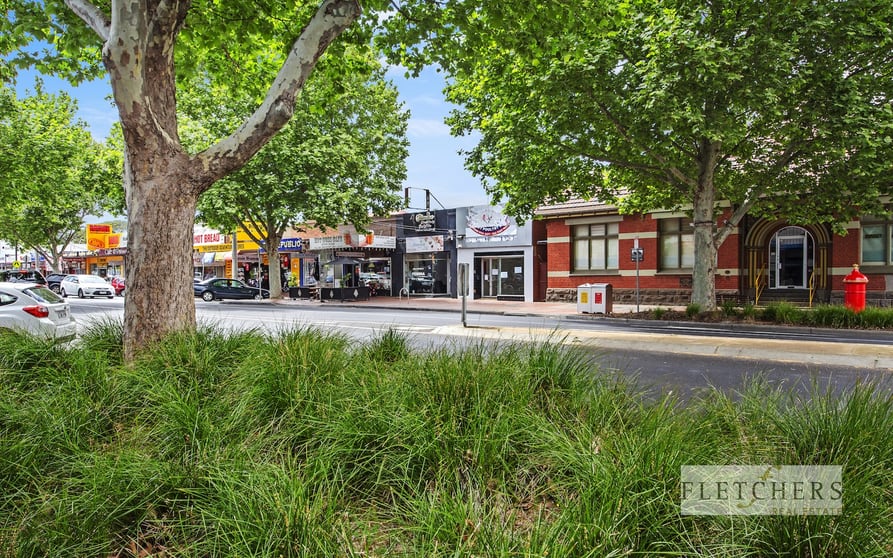Click to view all images 47 Watton Street Werribee VIC 3030 - Image 1