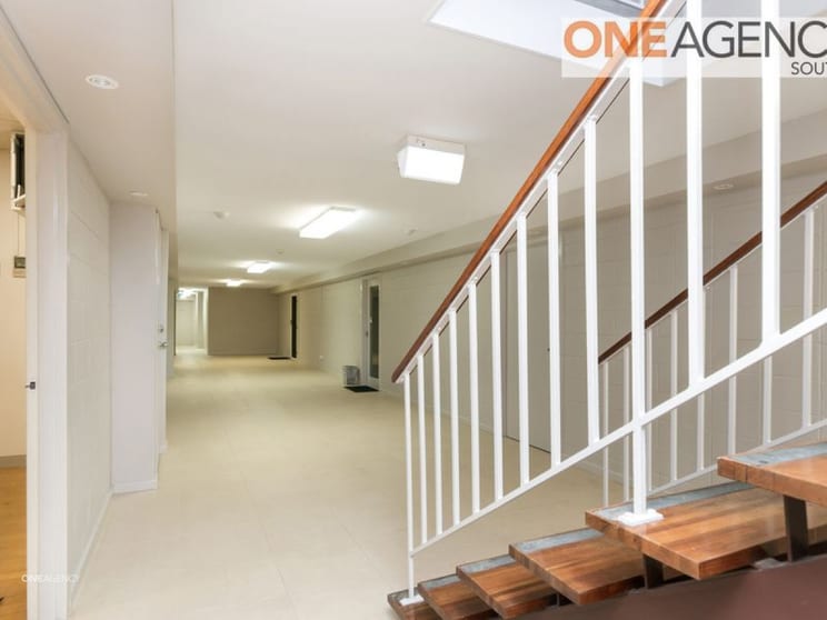 Click to view all images 12/163 Canning Highway East Fremantle WA 6158 - Image 3