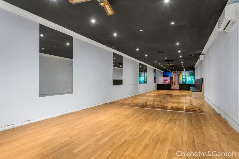 Click to view all images 937 Glenhuntly Road Caulfield South VIC 3162 - Image 2