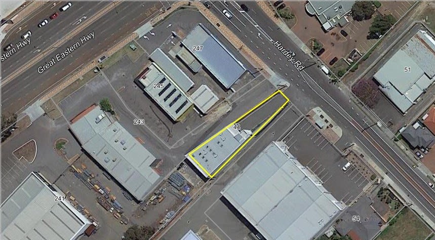 Click to view all images 44 Hardey Road Belmont WA 6104 - Image 3