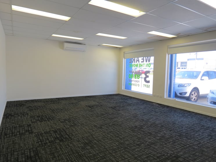 Click to view all images 77 Norma Rd Myaree WA 6154 - Image 2