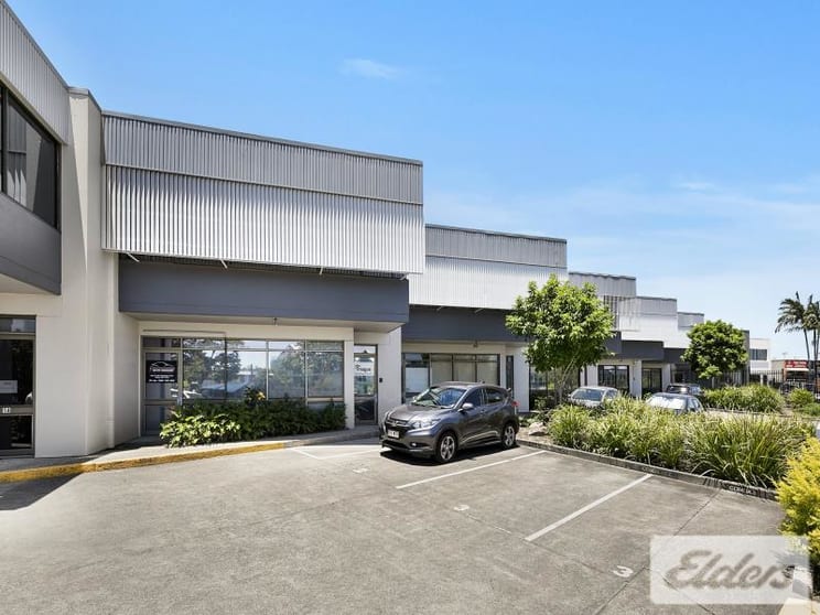 Click to view all images 2/139 Sandgate Road Albion QLD 4010 - Image 1