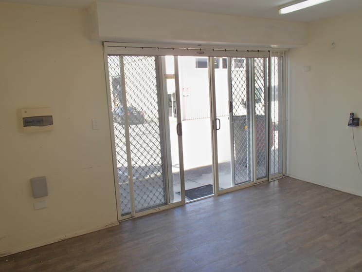Click to view all images 26/10 Miltiadis Street Acacia Ridge QLD 4110 - Image 3