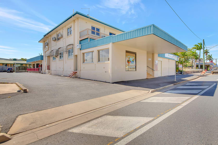Click to view all images 8/99 Musgrave Street Berserker QLD 4701 - Image 2