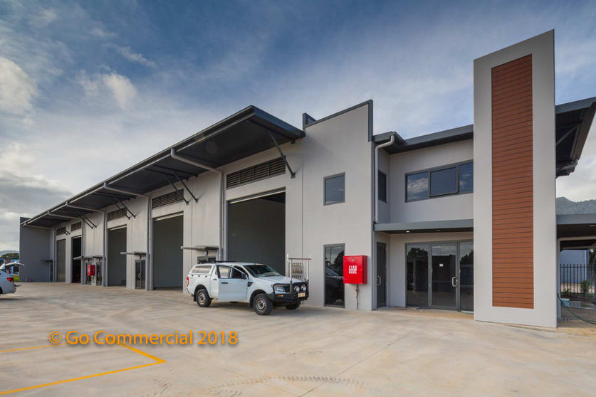 Click to view all images Unit 3/18 Salvado Drive Smithfield QLD 4878 - Image 3