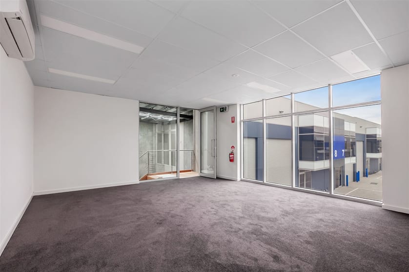 Click to view all images 9/3 Katz Way Somerton VIC 3062 - Image 3