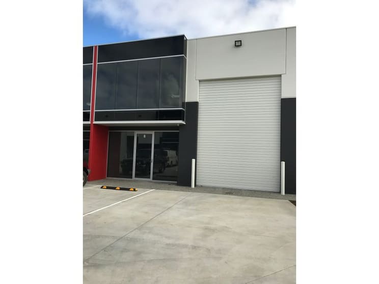 Click to view all images 6/3 Leader Street Truganina VIC 3029 - Image 2