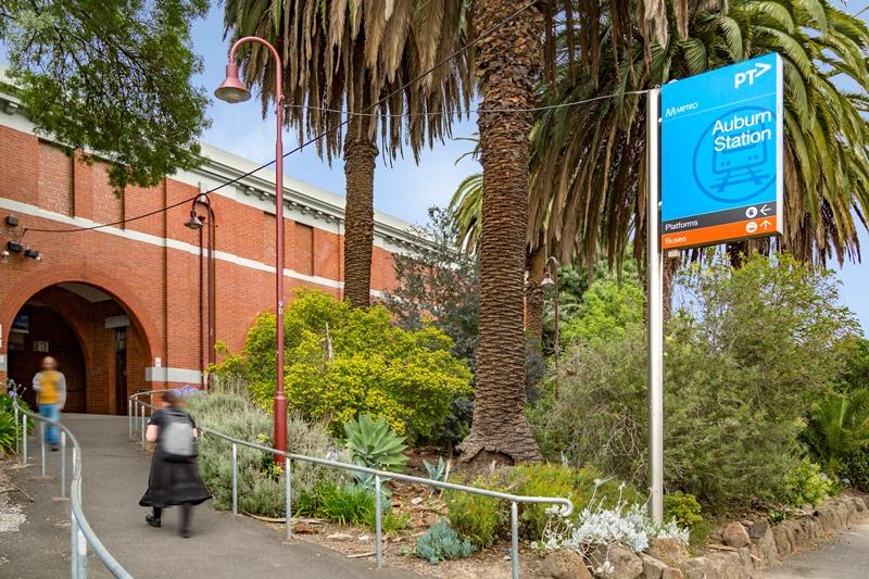 Click to view all images 619/First Floor, 619 Burwood Road Hawthorn VIC 3122 - Image 3