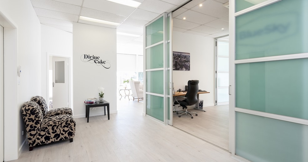 Click to view all images 77B Matthews Avenue Airport West VIC 3042 - Image 3