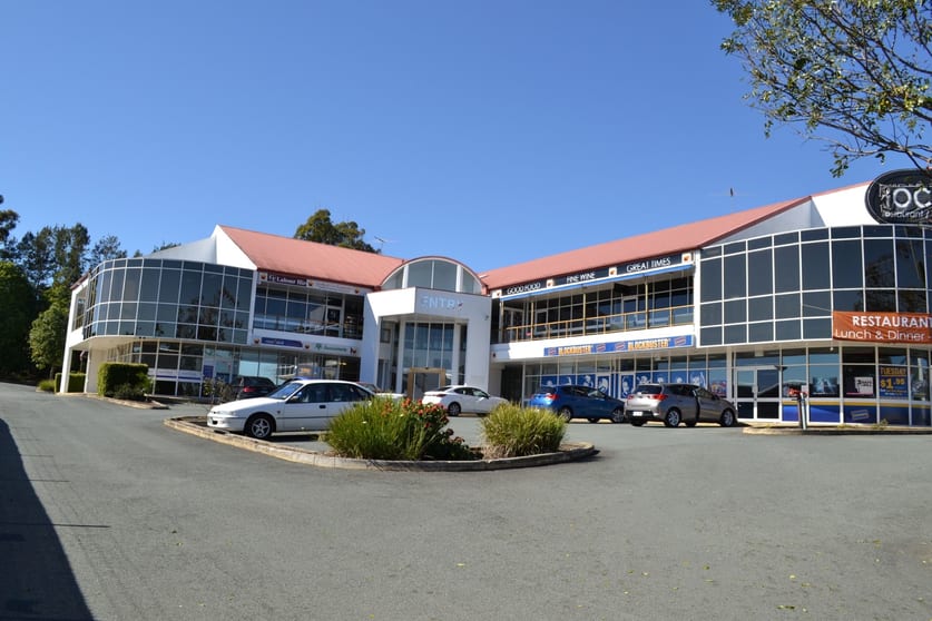 Click to view all images 1&2/3442 Pacific Highway Springwood QLD 4127 - Image 2