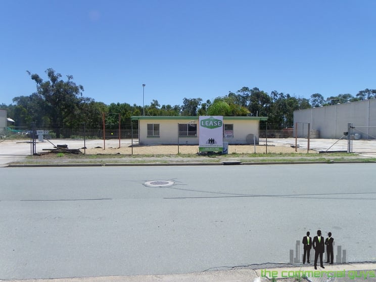 Click to view all images 1B/21 Armitage Street Bongaree QLD 4507 - Image 3