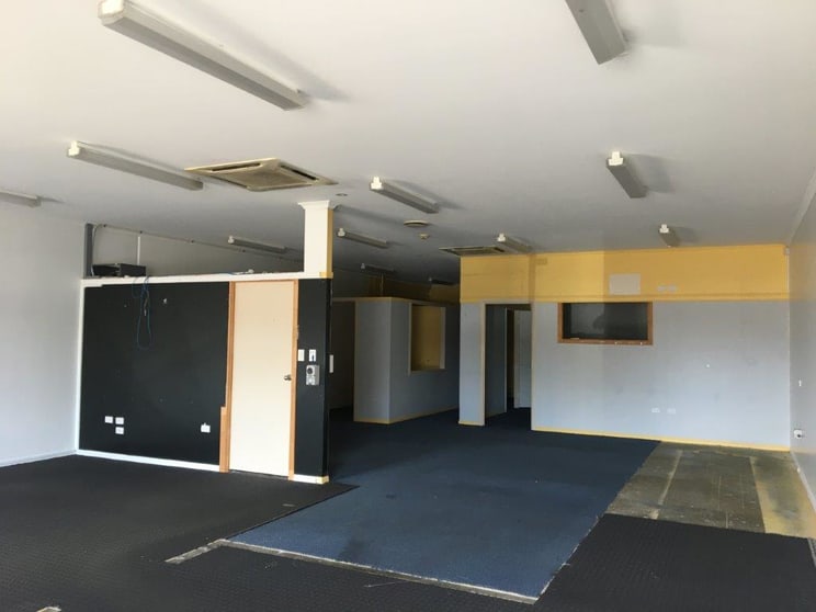 Click to view all images 2/17 Barolin Bundaberg Central QLD 4670 - Image 2