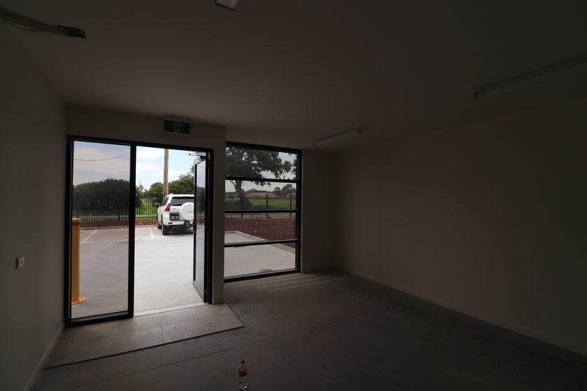 Click to view all images 1/75 Clifton Grove Carrum Downs VIC 3201 - Image 2