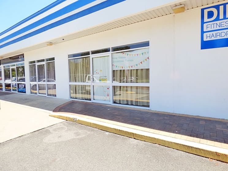 Click to view all images Smithfield QLD 4878 - Image 2