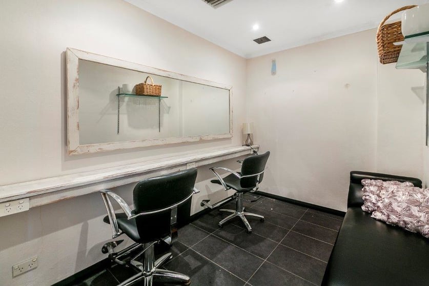 Click to view all images 1342 Pittwater Road Narrabeen NSW 2101 - Image 3