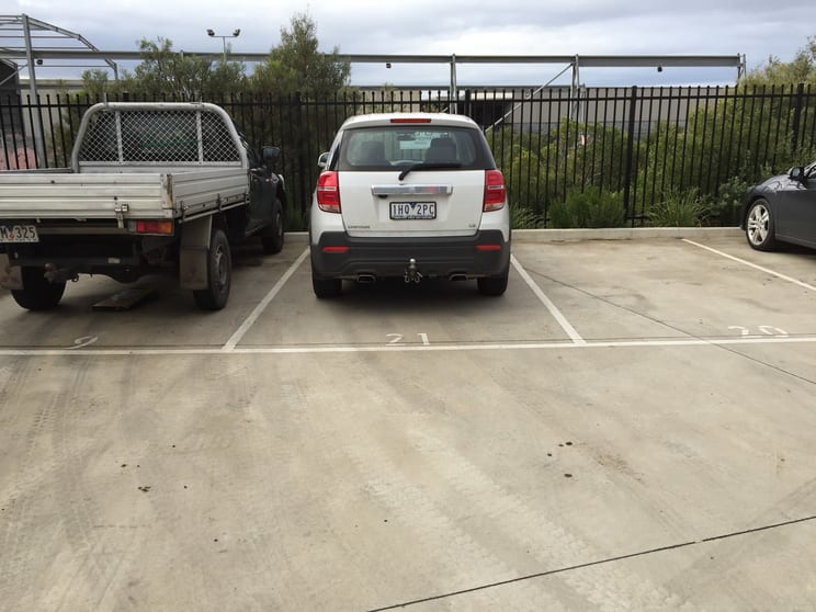 Click to view all images 21/48 Lindon Court Tullamarine VIC 3043 - Image 3