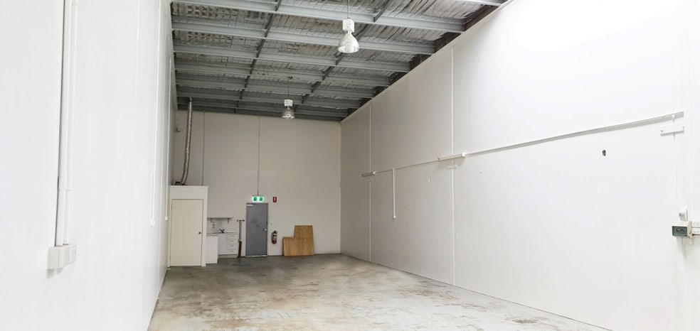 Click to view all images Unit 9, 13 Newspaper Place Maroochydore QLD 4558 - Image 3
