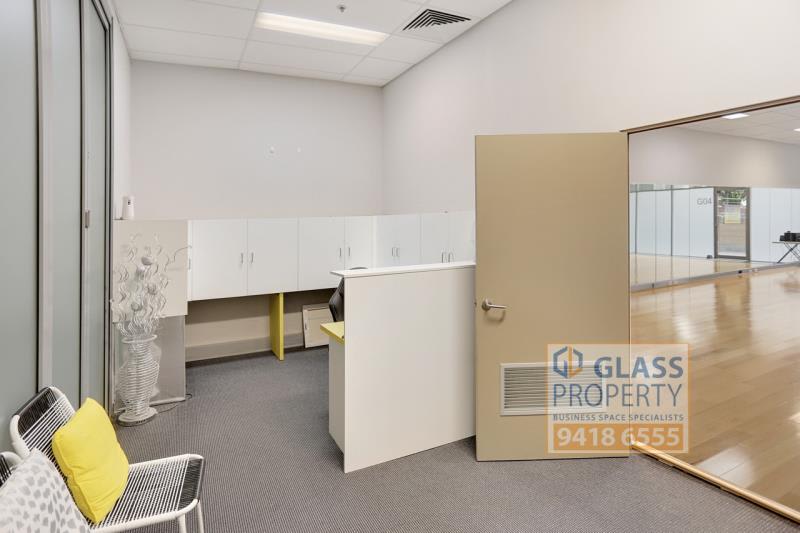 Click to view all images 27 Mars Road Lane Cove NSW 2066 - Image 2