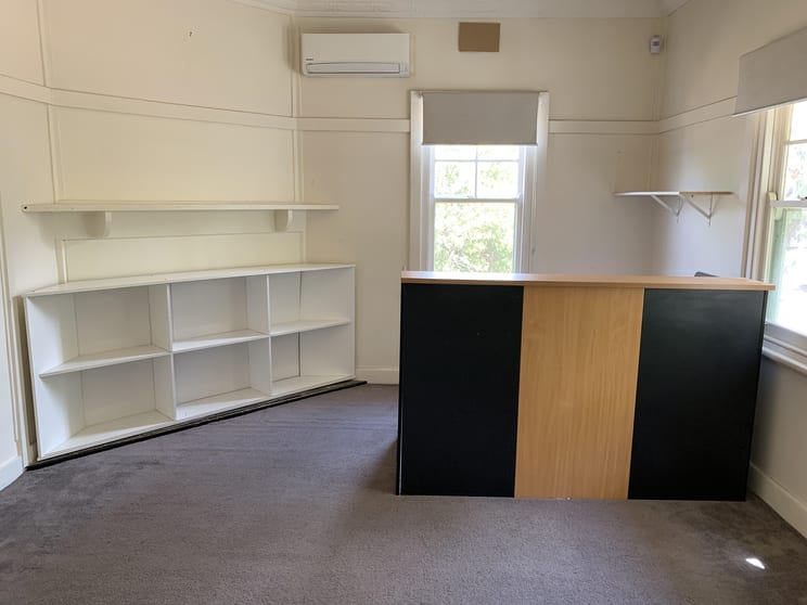 Click to view all images 136 Schotters Road Mernda VIC 3754 - Image 3