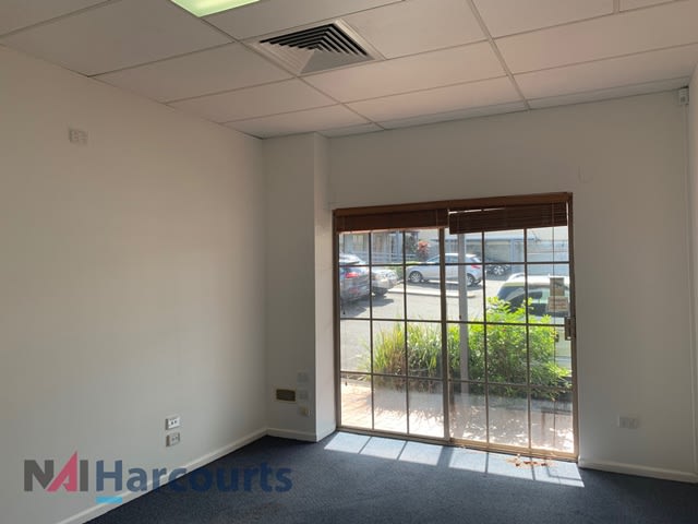 Click to view all images 3/39 Nerang Street Nerang QLD 4211 - Image 3