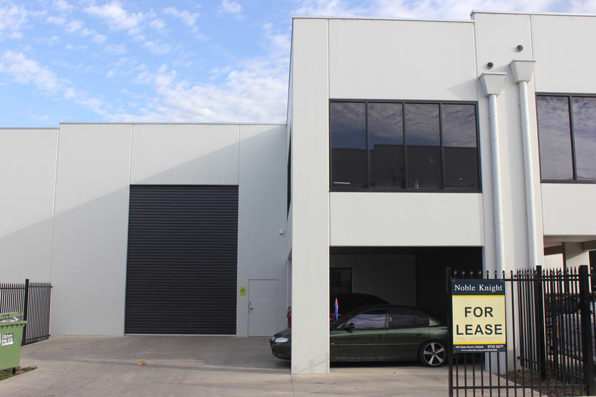 Click to view all images 8 Corvette Place Kilsyth VIC 3137 - Image 1