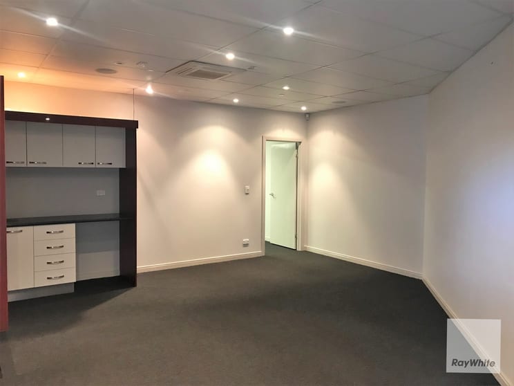 Click to view all images 3/12 Duffield Road Margate QLD 4019 - Image 3