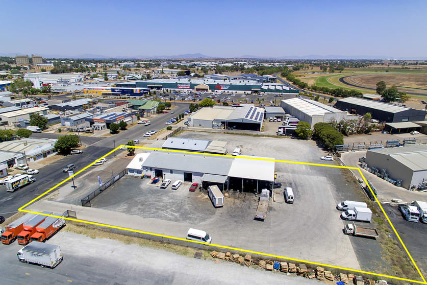 Click to view all images 75 Plain Street Tamworth NSW 2340 - Image 3
