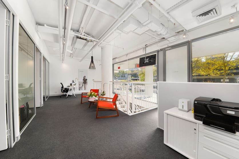 Click to view all images 3 + 4/68 Sir John Young Crescent Woolloomooloo NSW 2011 - Image 1