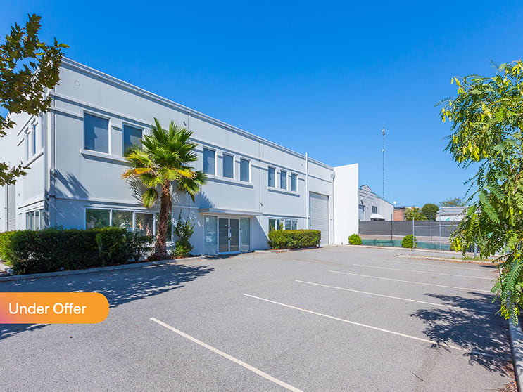 Click to view all images 10A Pavers Circle Malaga WA 6090 - Image 1