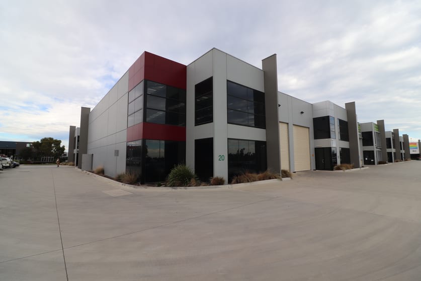 Click to view all images 20/32 Silkwood Rise Carrum Downs VIC 3201 - Image 2